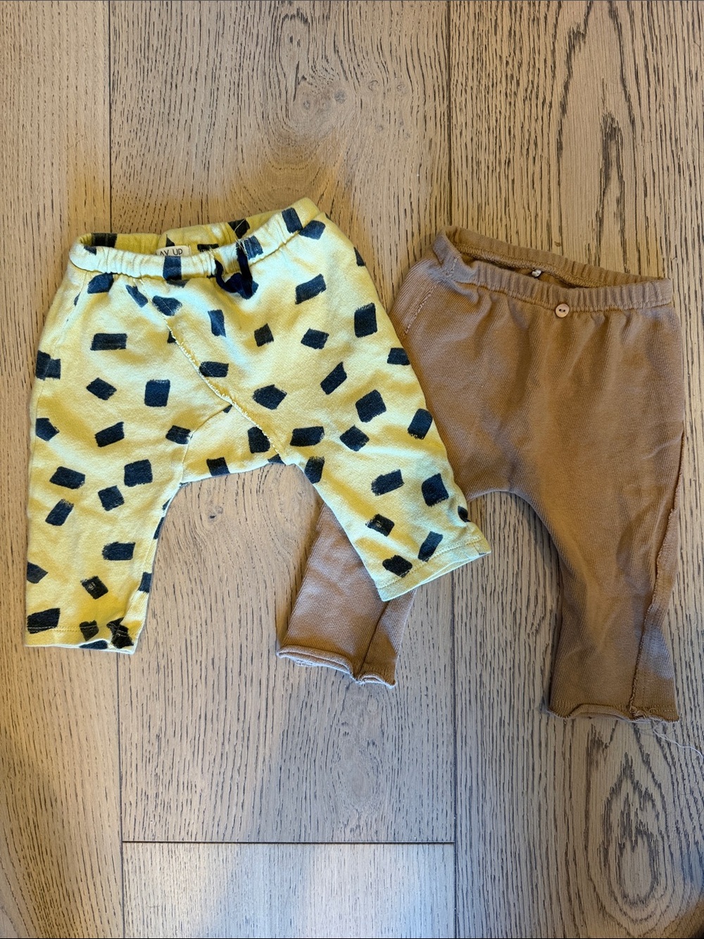 Kids' Yellow Black Spot & Brown Jogger Pants - 2-Pack